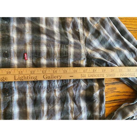Levi's Plaid Flannel Cotton Button Up Shirt Mens Medium Standard Fit Brown - Picture 6 of 8